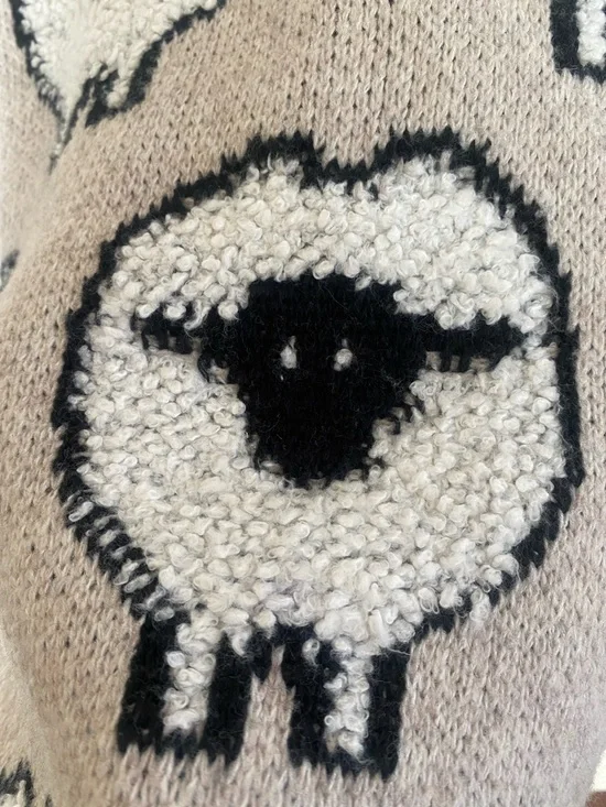 Woolrich and Target Beige Crewneck Sweater with Black and White Sheep Motif - Picture 3 of 5